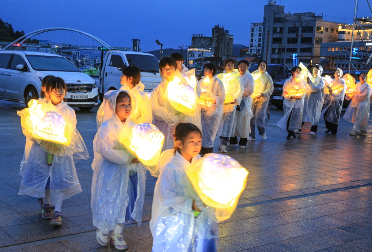 cHEKL2515 복사.jpg