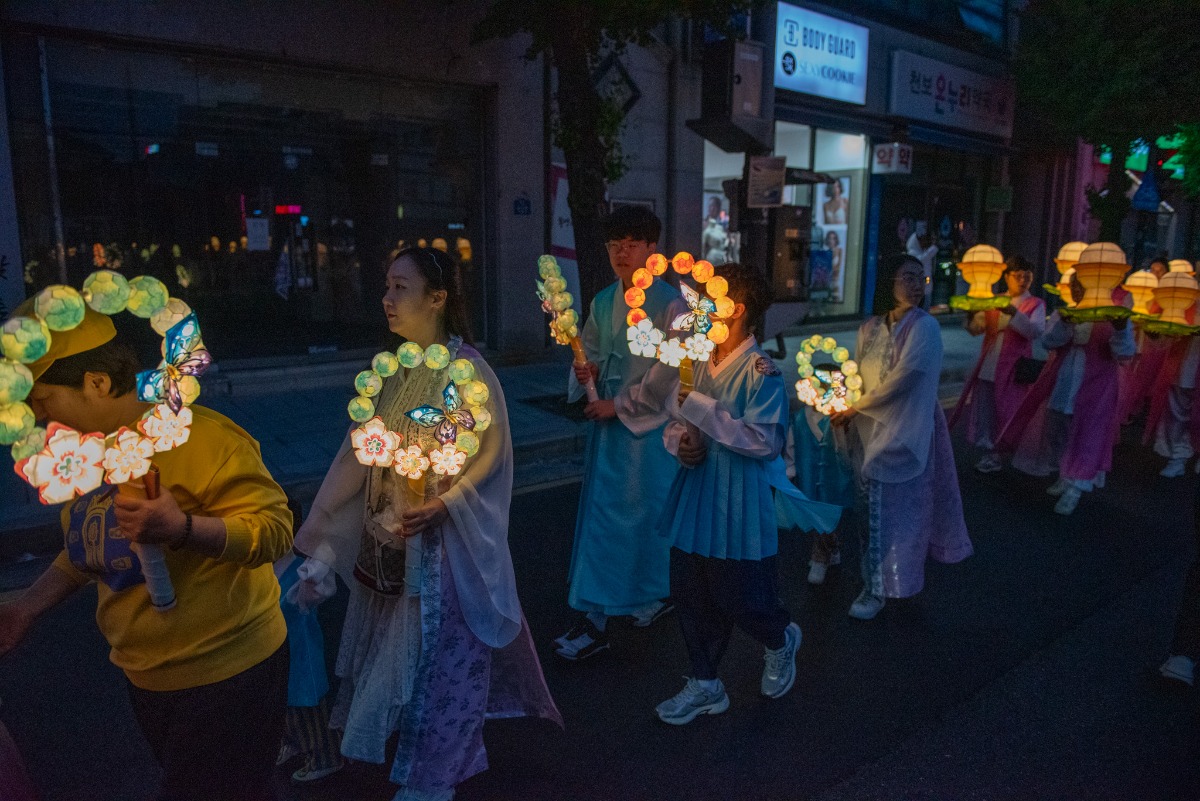 20260519제등행렬 (307 - 384).jpg