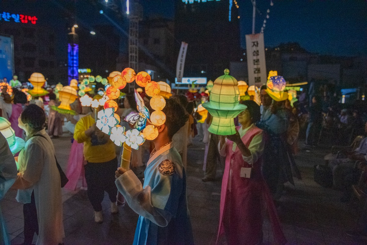 20260519제등행렬 (83 - 384).jpg