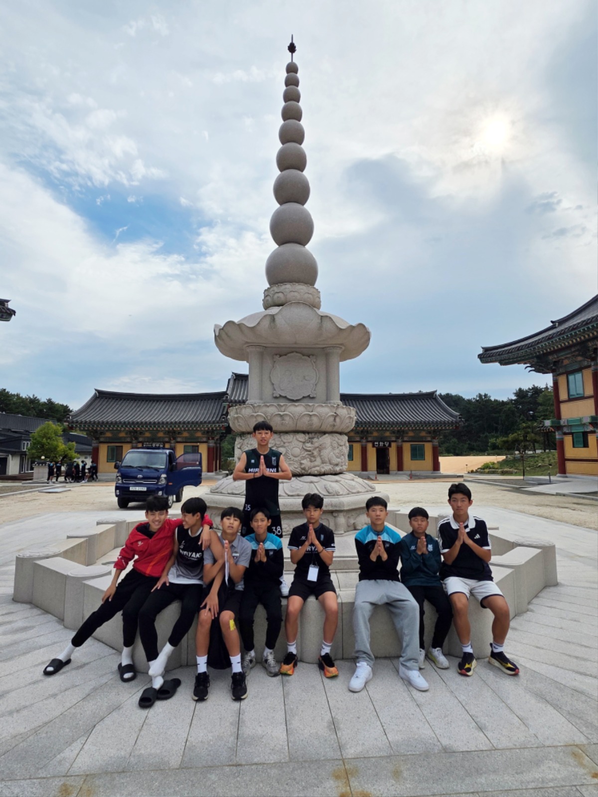 KakaoTalk_20261026_140358210_13.jpg